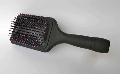 Secret Flask Hairbrush™